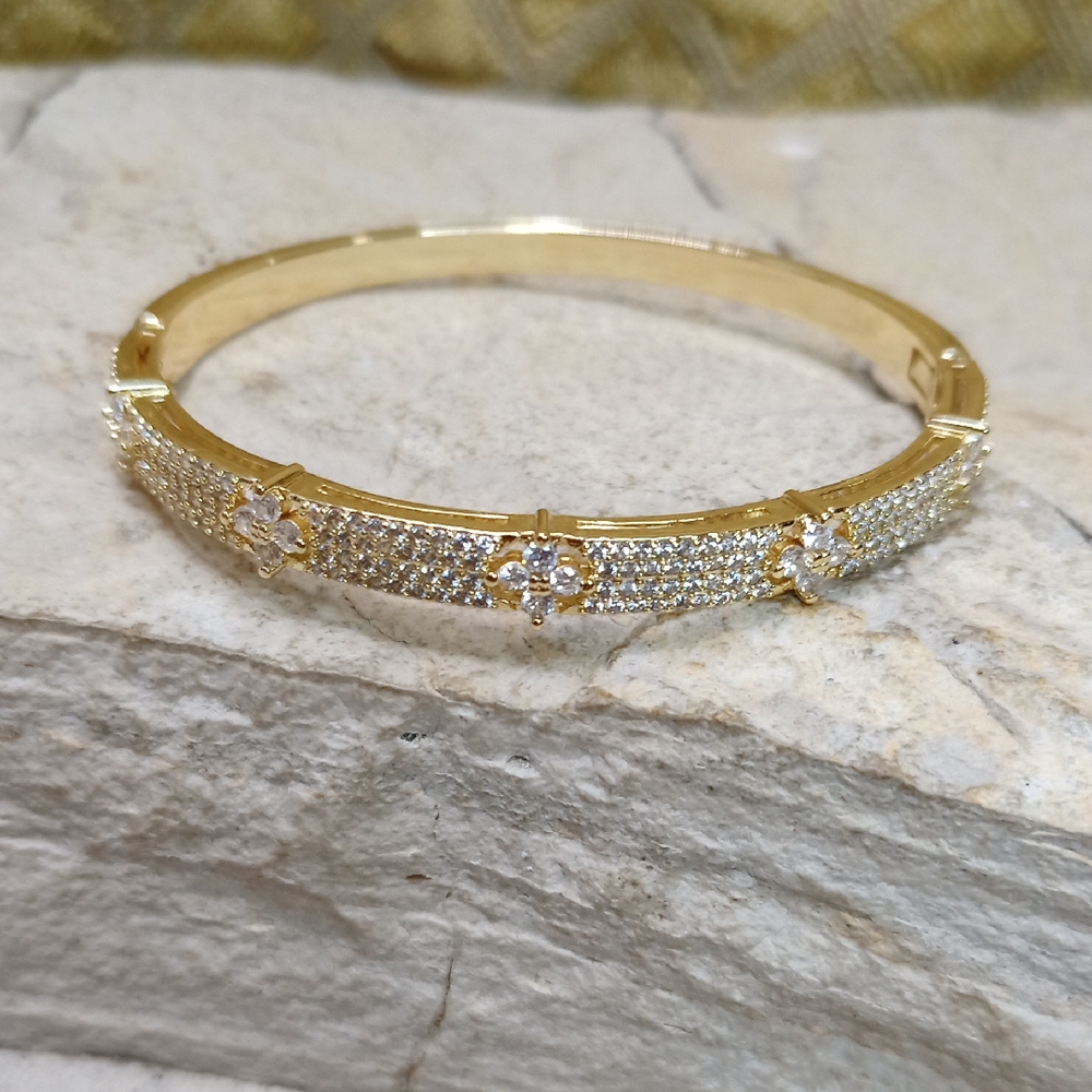Elegant Gold Plated CZ Crystal Bangle Bracelet